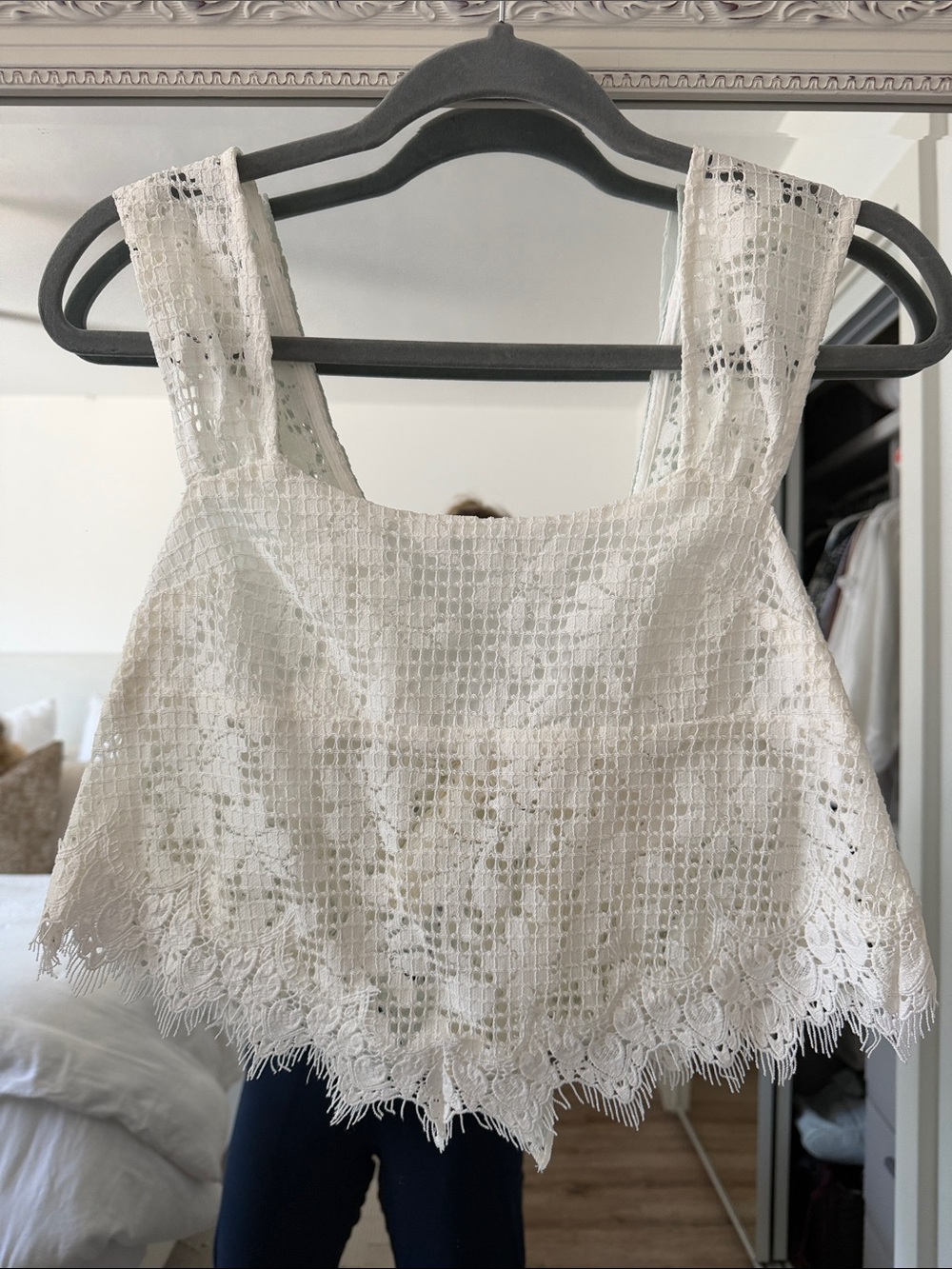 Free People White Lace Cropped Tank Top